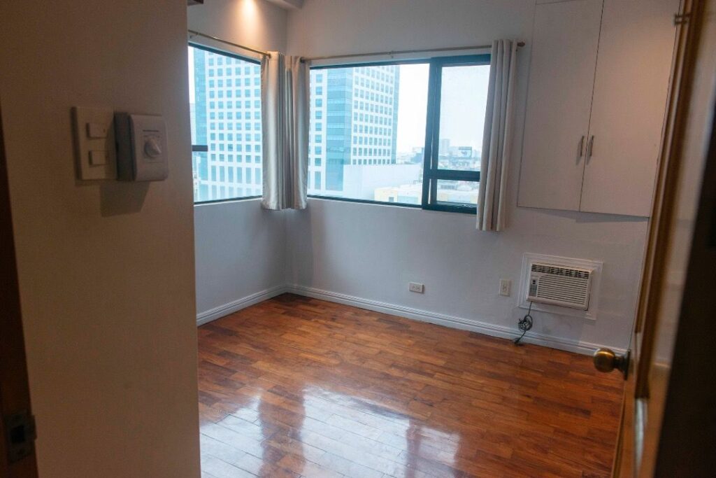 3beds for rent at bgc bonifaci 1687778059 bcf95f75 progressive