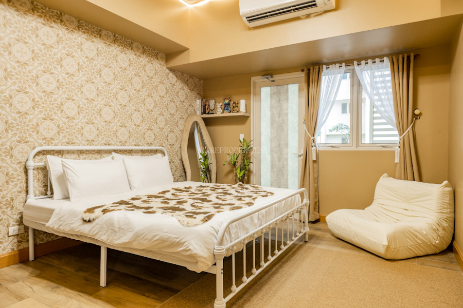 park mckinley west 2br bed 5