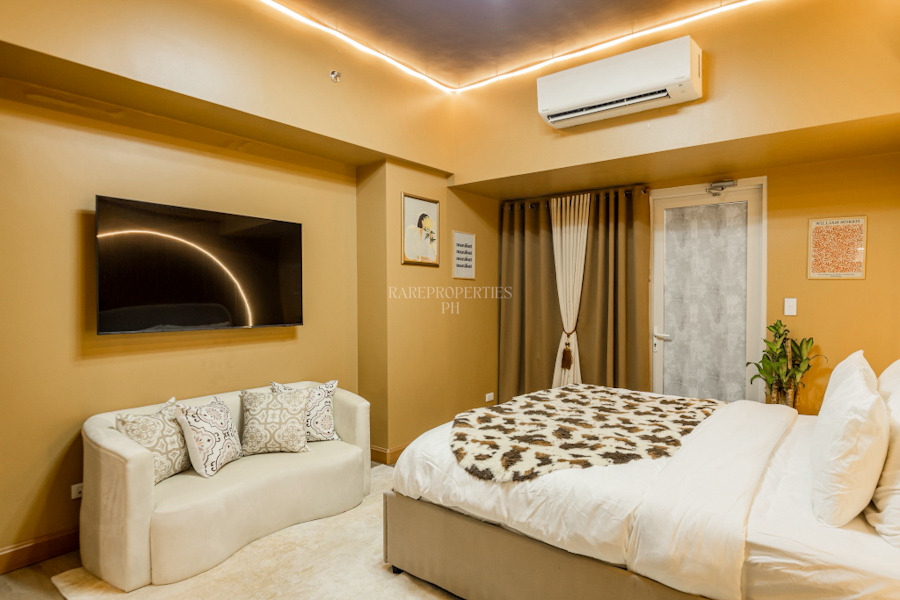 park mckinley west 2br prime bed 5