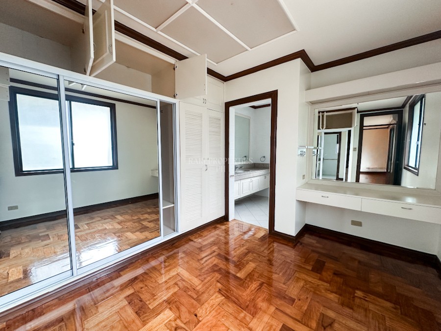 7f82cc54 9017 49e9 8e8c f91b8b24a786