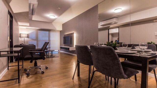 ec759e7e 85ff 4020 b093 e4b6d968160e