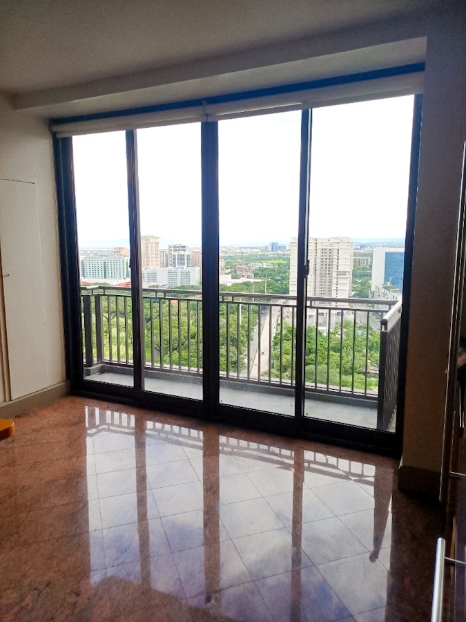 essensa 25th floor 1759294031 38b29529 progressive