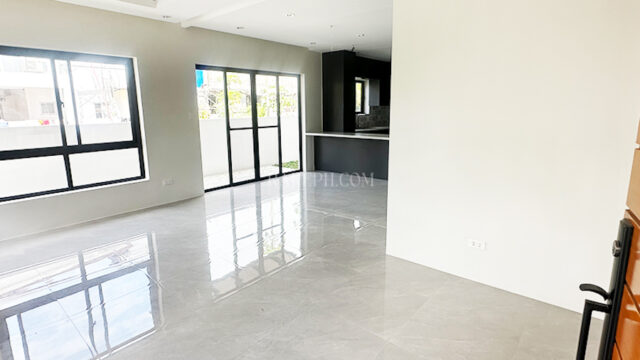 jubilation south brand new house for sale living area