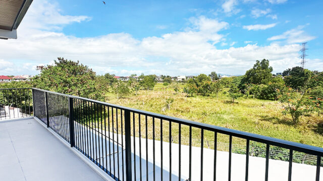 jubilation south house for sale the tropical balcony 4