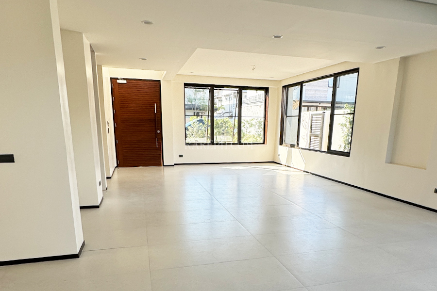 verdana homes mamplasan 4 bedroom house for sale living room