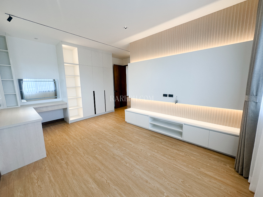 phuket mansions bedroom third level