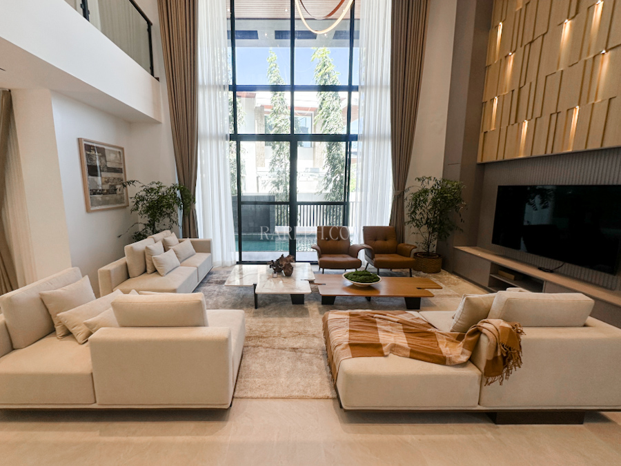 phuket mansions double volume living area
