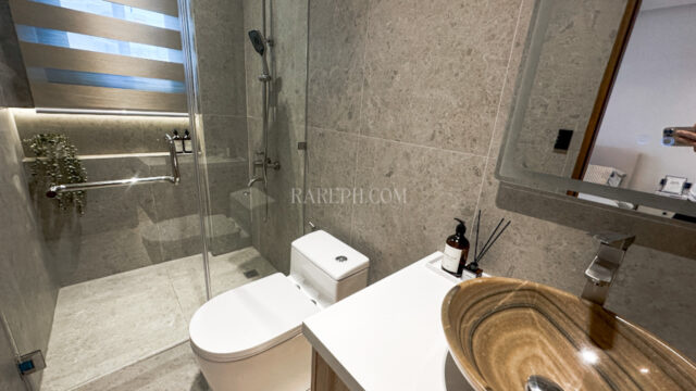 phuket mansions guestroom en suite bath
