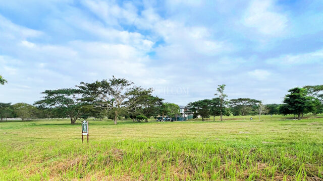 soliento nuvali lot for sale lot frontage side