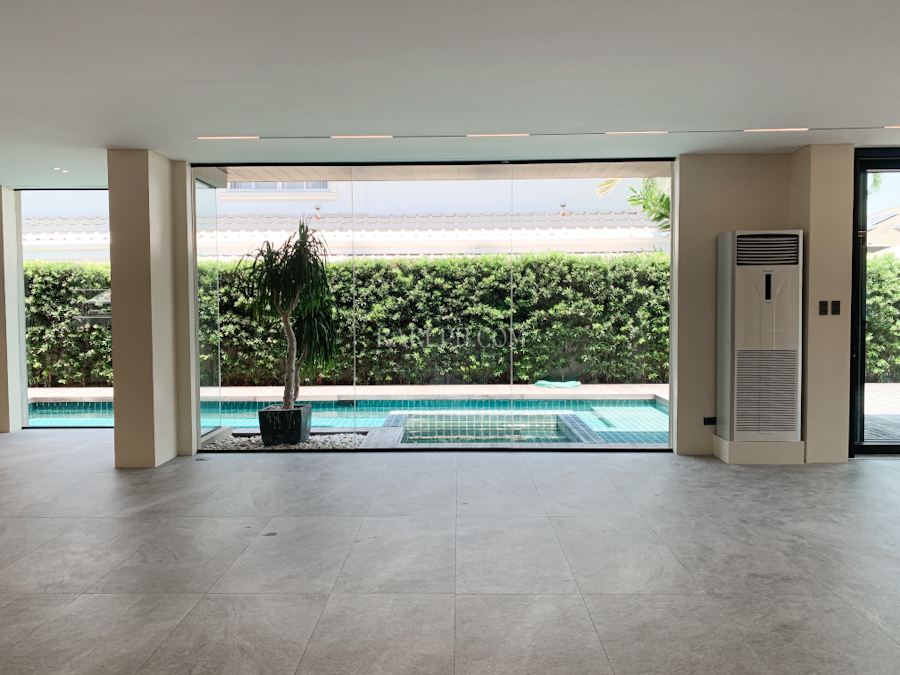 aav bunga living area