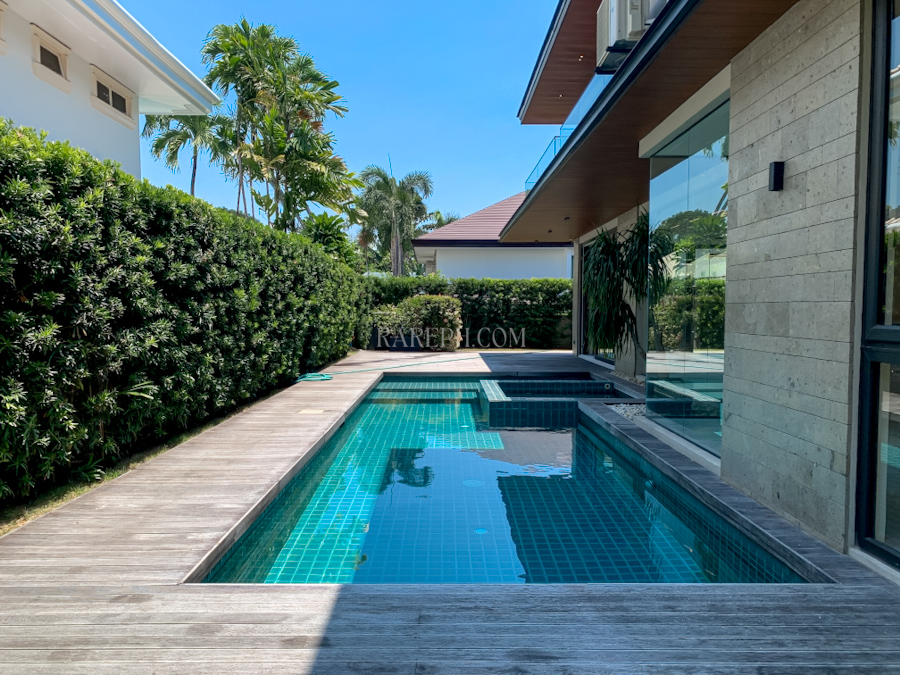 aav bunga pool area