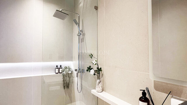 tokyo house bathroom 2