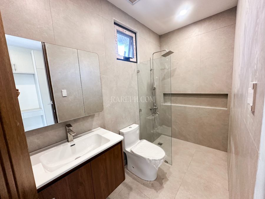 ridgeview estates 25m master bathroom