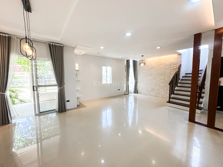 ridgeview estates nuvali 26.5m living & dining