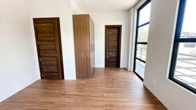 solen residences master bedroom