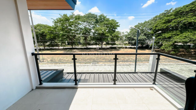 treveia nuvali house for sale balcony in master