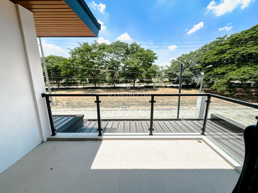 treveia nuvali house for sale balcony in master