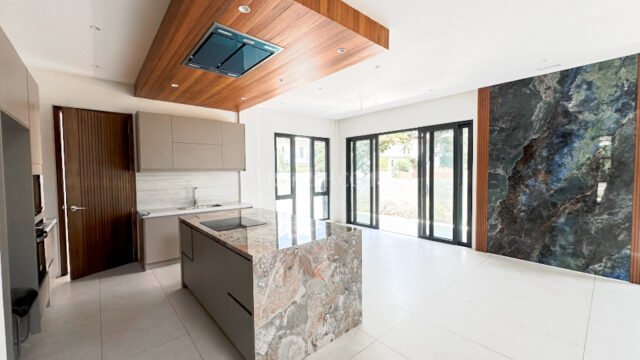 treveia nuvali house for sale dining & kitchen 2