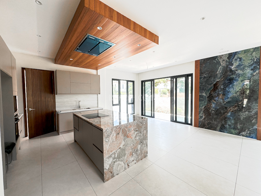 treveia nuvali house for sale dining & kitchen 2