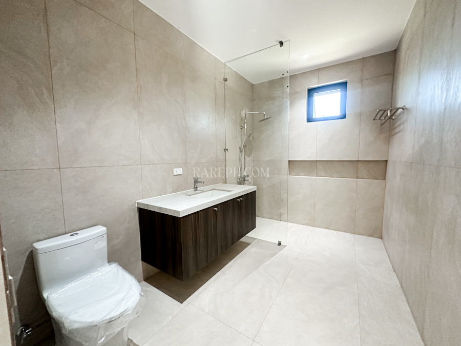treveia nuvali house for sale master bath