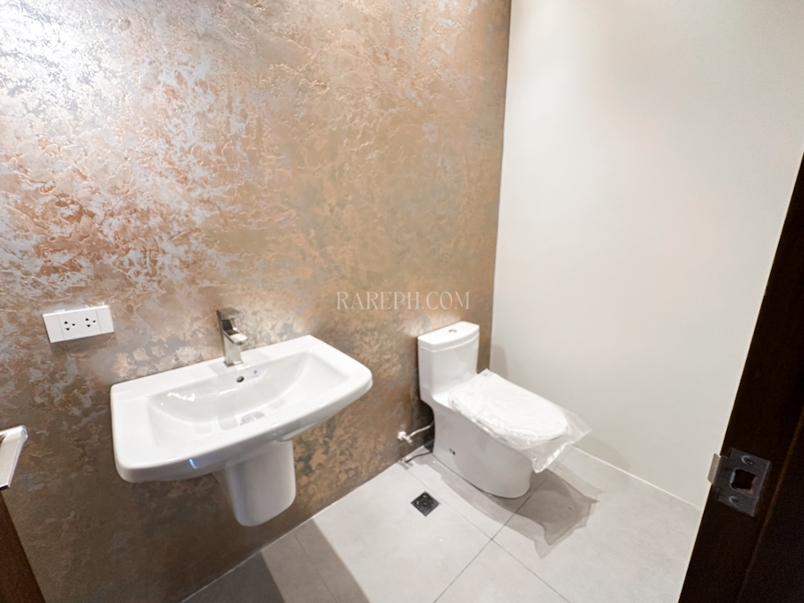 treveia nuvali house for sale powder room