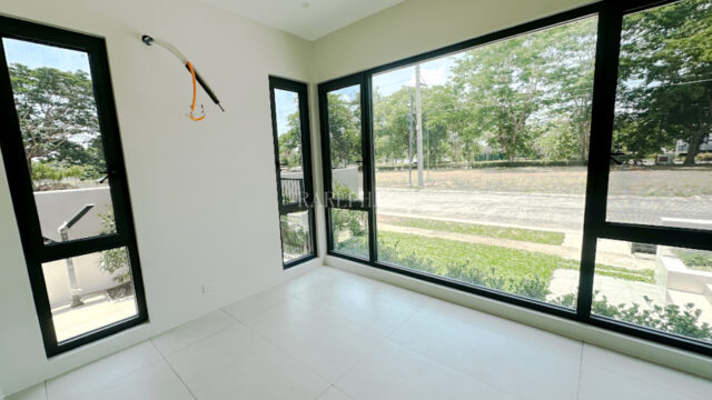 treveia nuvali house for sale senior room: office