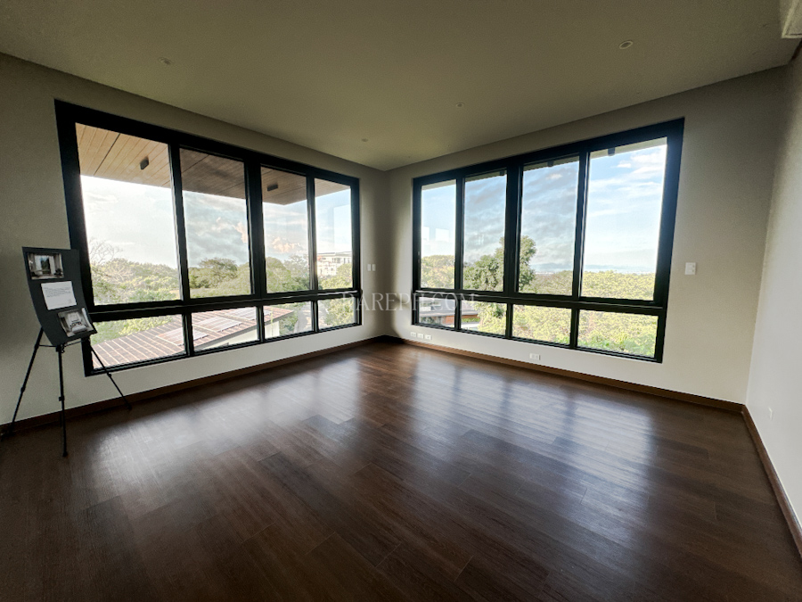 ayala westgrove heights house with pool 14 master bedroom