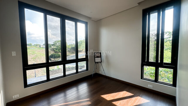 ayala westgrove heights house with pool 21 bedroom 3