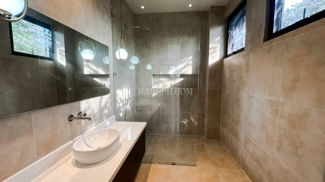 ayala westgrove heights house with pool 28 g:f bathroom