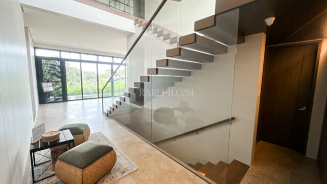 ayala westgrove heights house with pool 3 foyer