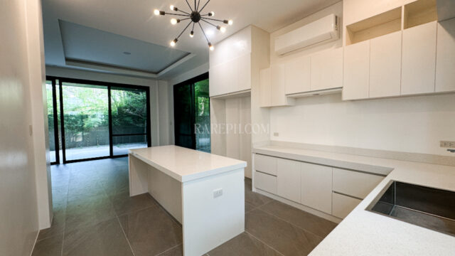 ayala westgrove heights modern contemporary kitchen