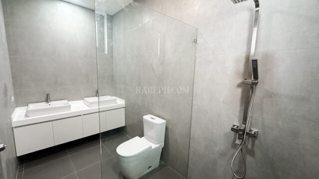 ayala westgrove heights modern contemporary master bath