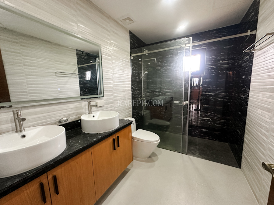 mirala nuvali house common bath 2:f