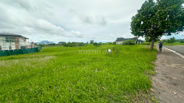 riomonte lot for sale near the main park side