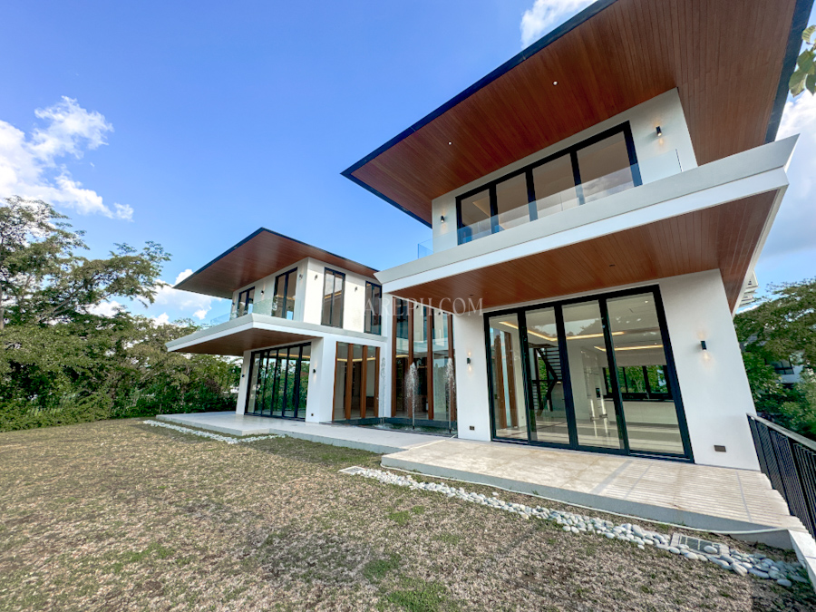santierra nuvali 4br brand new house back