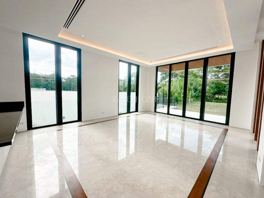 santierra nuvali 4br brand new house dining area