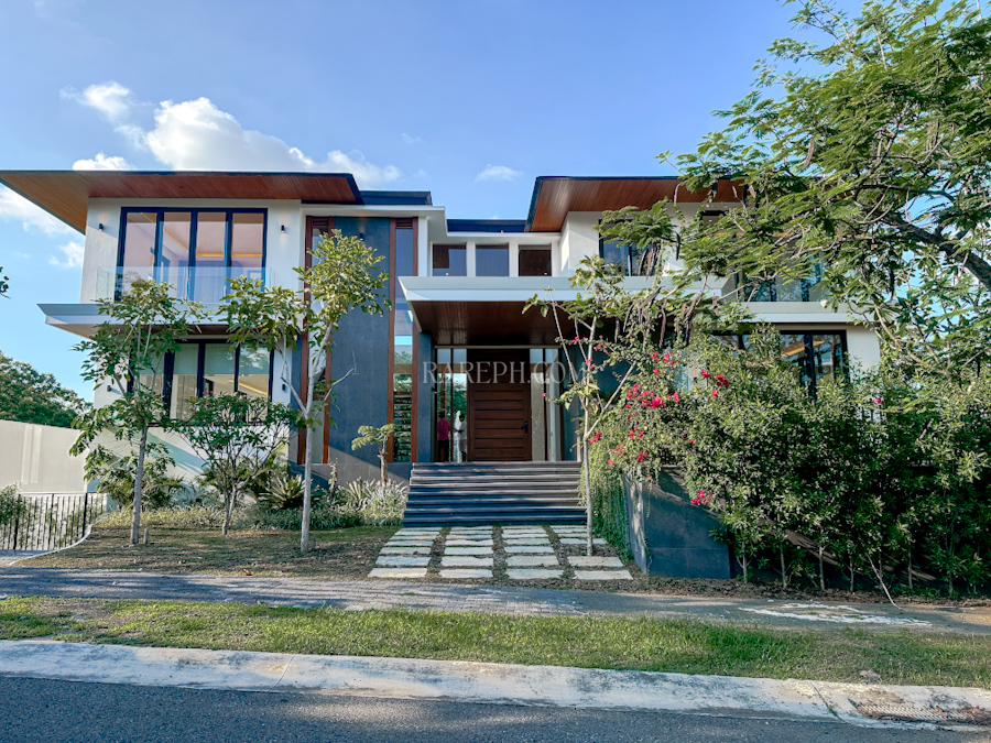santierra nuvali 4br brand new house frontage v2