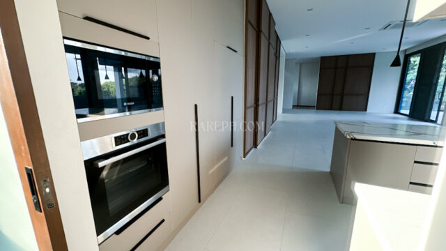 ayala westgrove heights house with pool villa serena bosch equipped