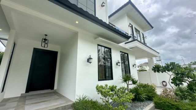 Home manila southwoods residential estates house french contemporary porch