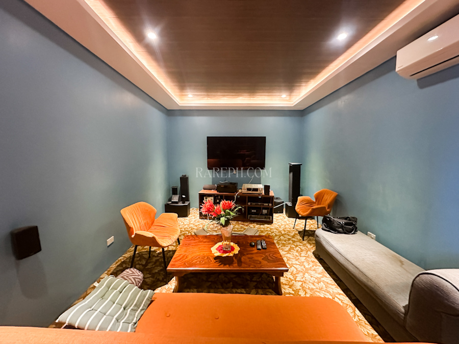 mirala nuvali modern home entertainment room