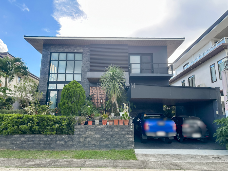 mirala nuvali modern home facade