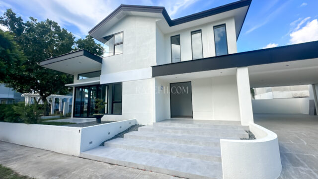 ridgeview estates nuvali laguna beside pocket park