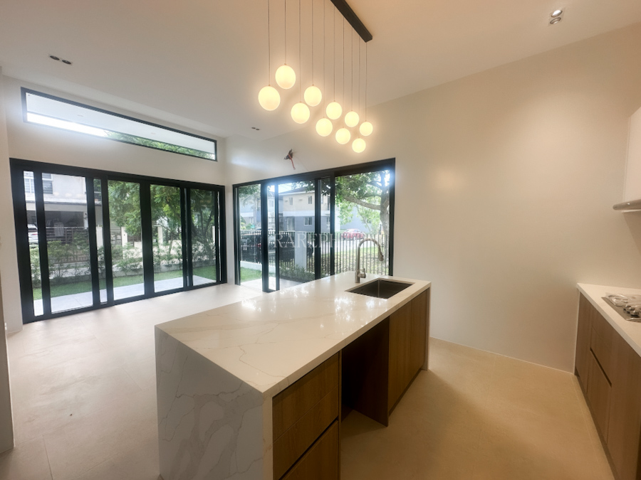 ridgeview estates nuvali laguna high ceiling kitchen