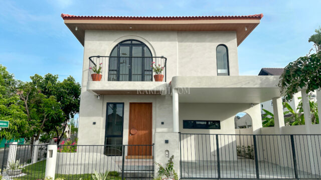 south forbes villas catalonia house facade