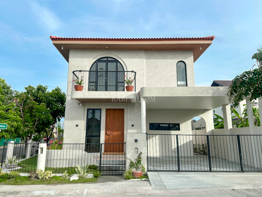 south forbes villas catalonia house facade