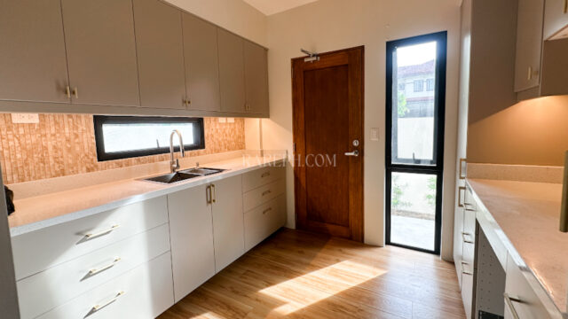 south forbes villas catalonia house galley kitchen v2
