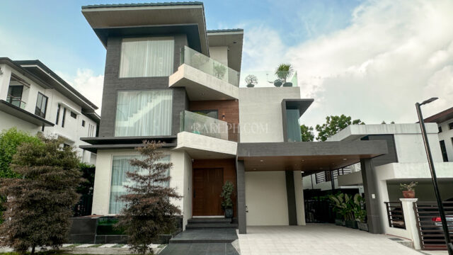 tokyo mansions south forbes luxury house facade front