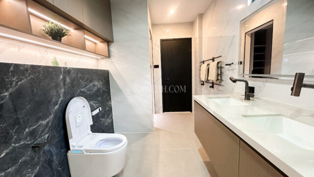 tokyo mansions south forbes luxury house master toilet & sink