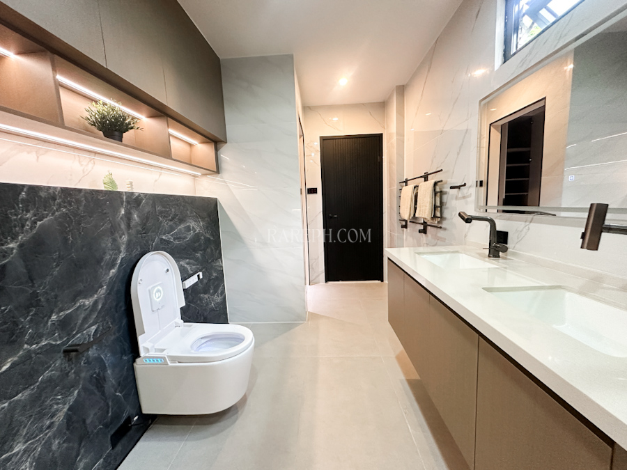 tokyo mansions south forbes luxury house master toilet & sink