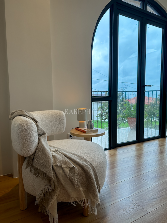 South Forbes Villas Casa Catalonia | Mediterranean-Inspired Cavite Village Near Nuvali property spotlight : casa catalonia in south forbes villas primary bedroom corner